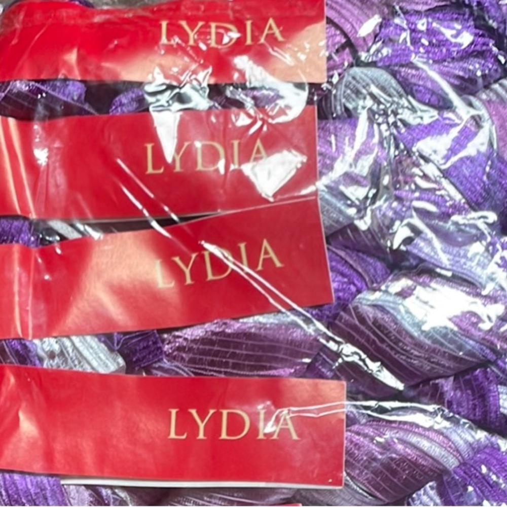 Lydia Purple and White Yarn Pack